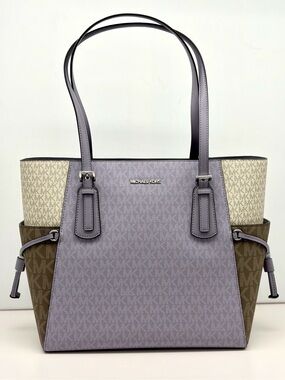 Michael Kors Voyager Large Color-Block Signature Logo Tote Bag